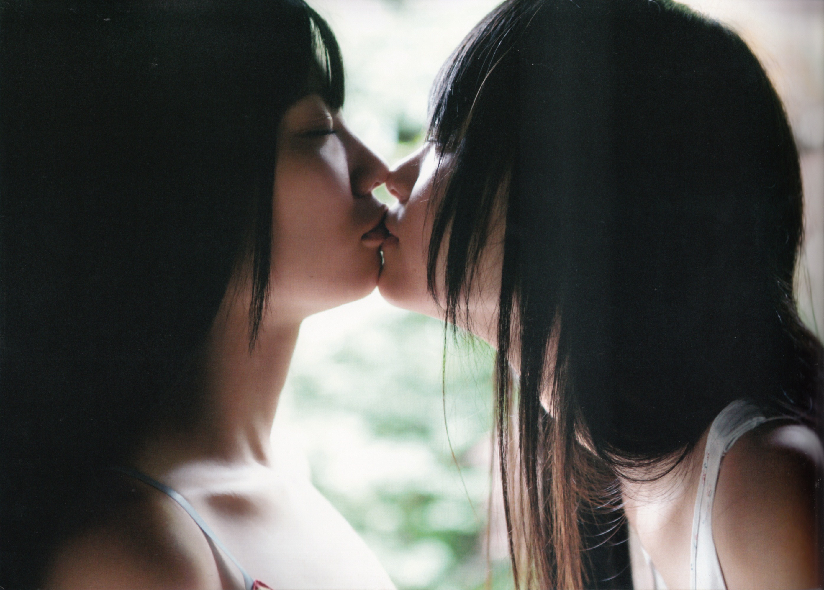 Lesbian kissing asian badjojo