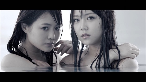 MV】水の中の伝導率 Short ver. _ AKB48[公式] - YouTube.mp4 - 00012