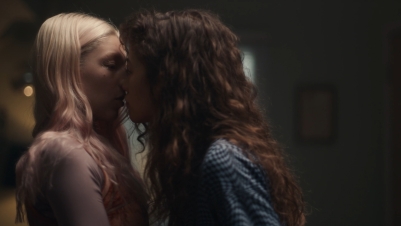 Demon legacy lesbian kiss